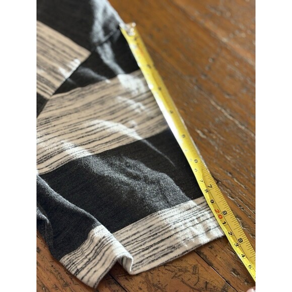 OT Revolution Shirt Mens Size Large Black Gray Heathered Stripe - Picture 5 of 8